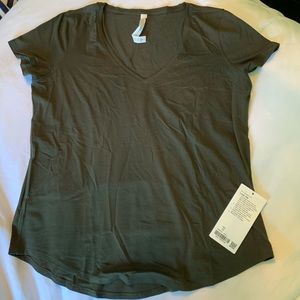 NWT Lululemon Love T-shirt